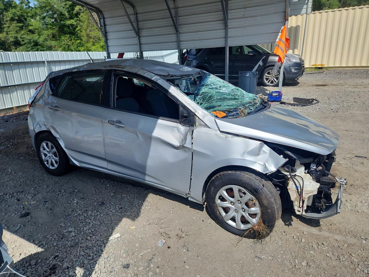 2012 Hyundai Accent Gs Silver vin: KMHCT5AE7CU006298