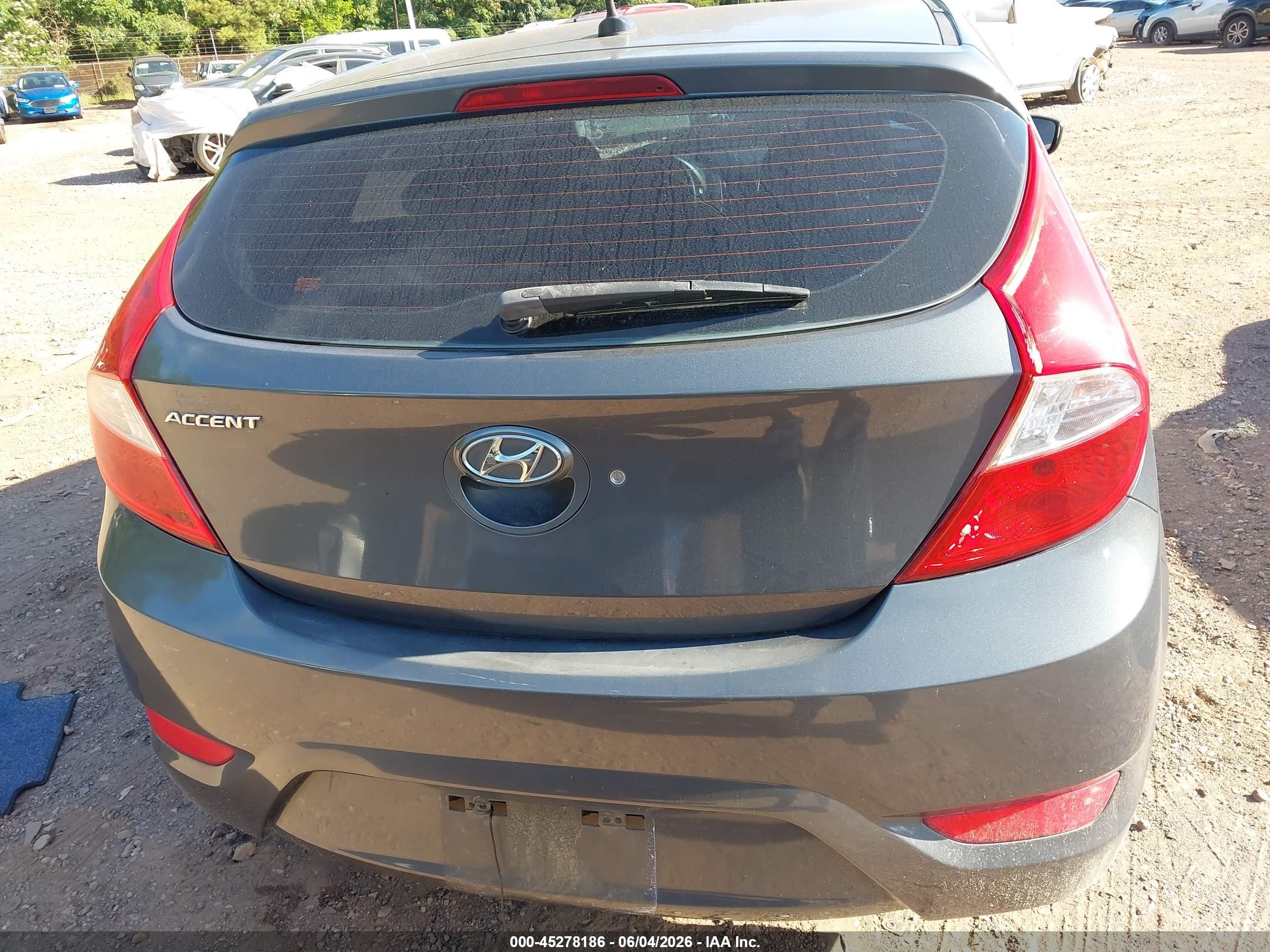 2012 Hyundai Accent Gs Black vin: KMHCT5AE7CU046445