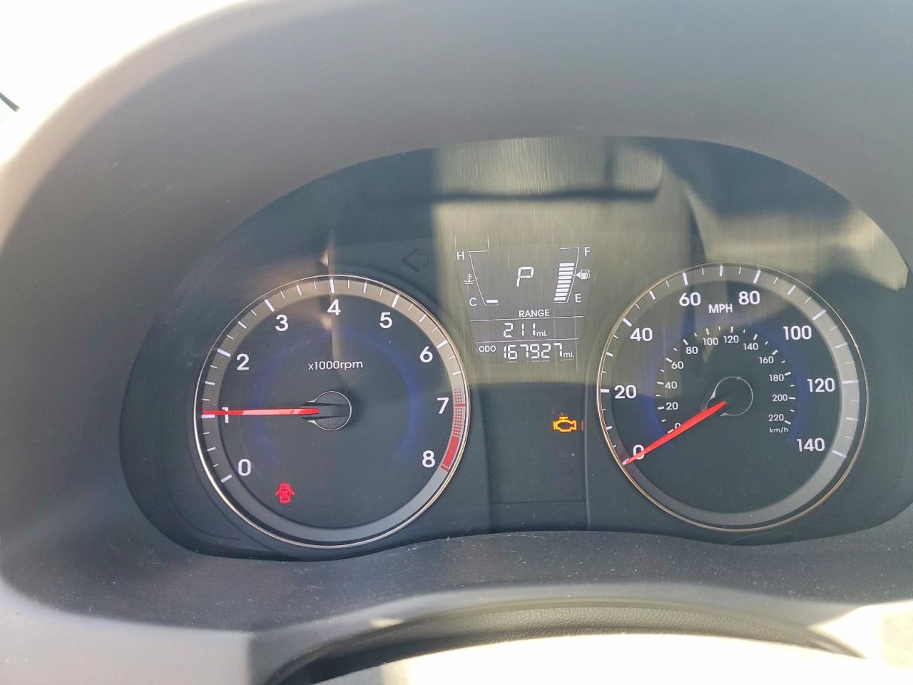 2012 Hyundai Accent Gs White vin: KMHCT5AE7CU051712