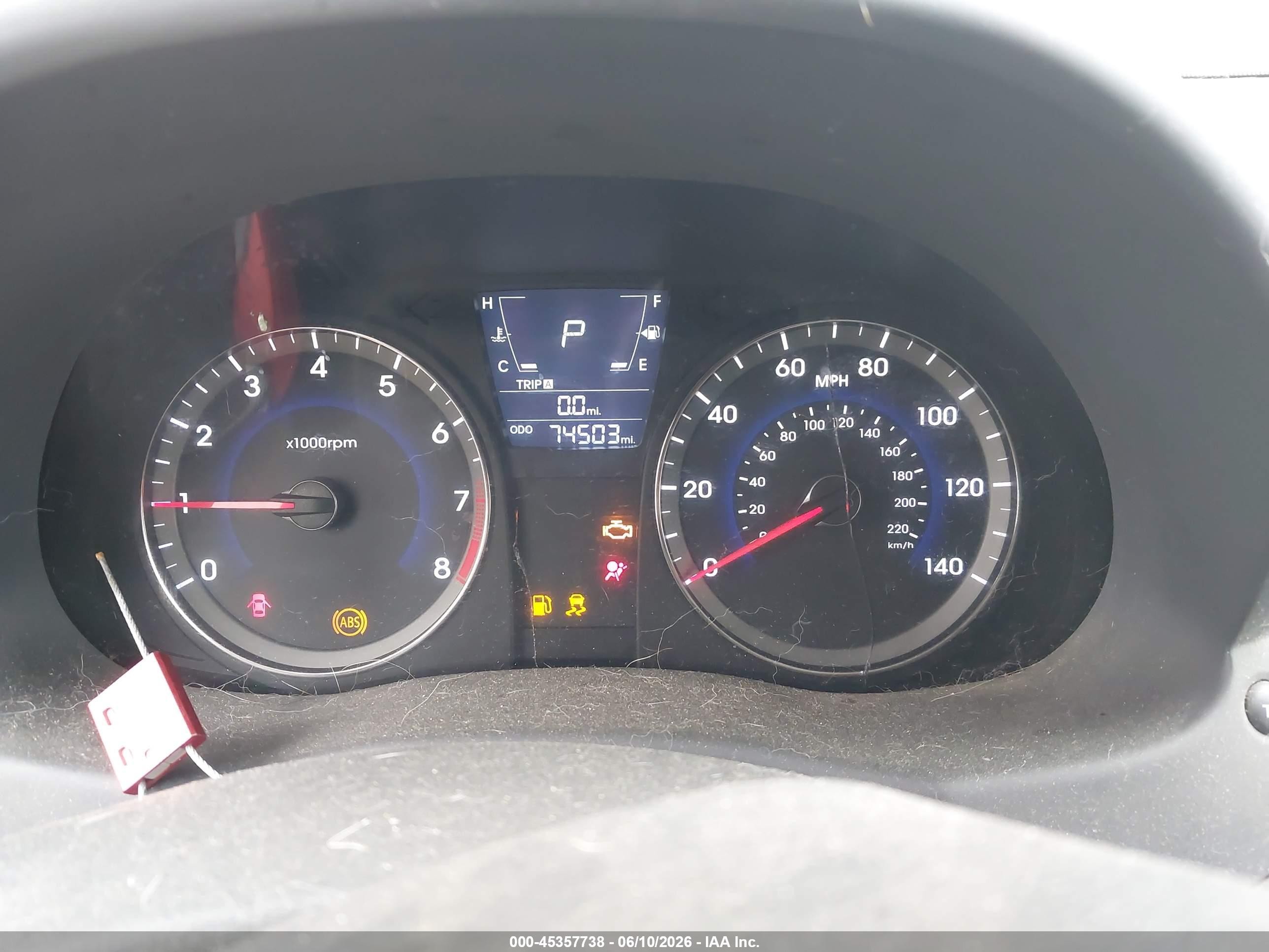 2013 Hyundai Accent Gs White vin: KMHCT5AE7DU080998