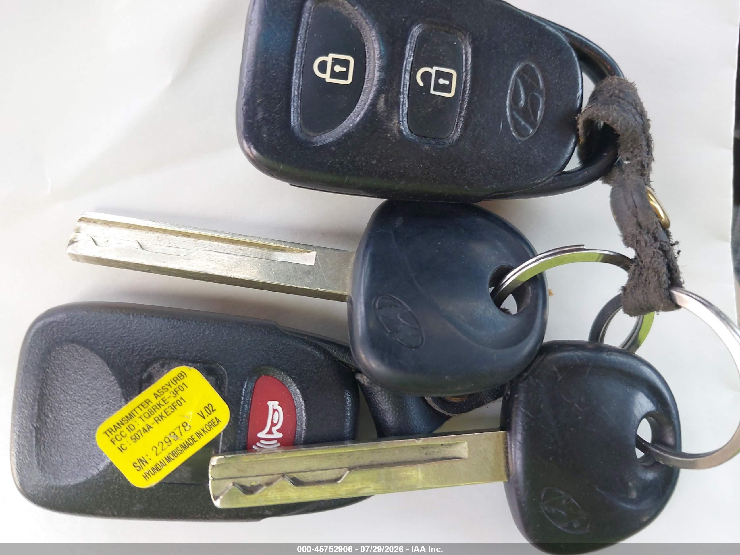 2013 Hyundai Accent Gs Серый vin: KMHCT5AE7DU100389
