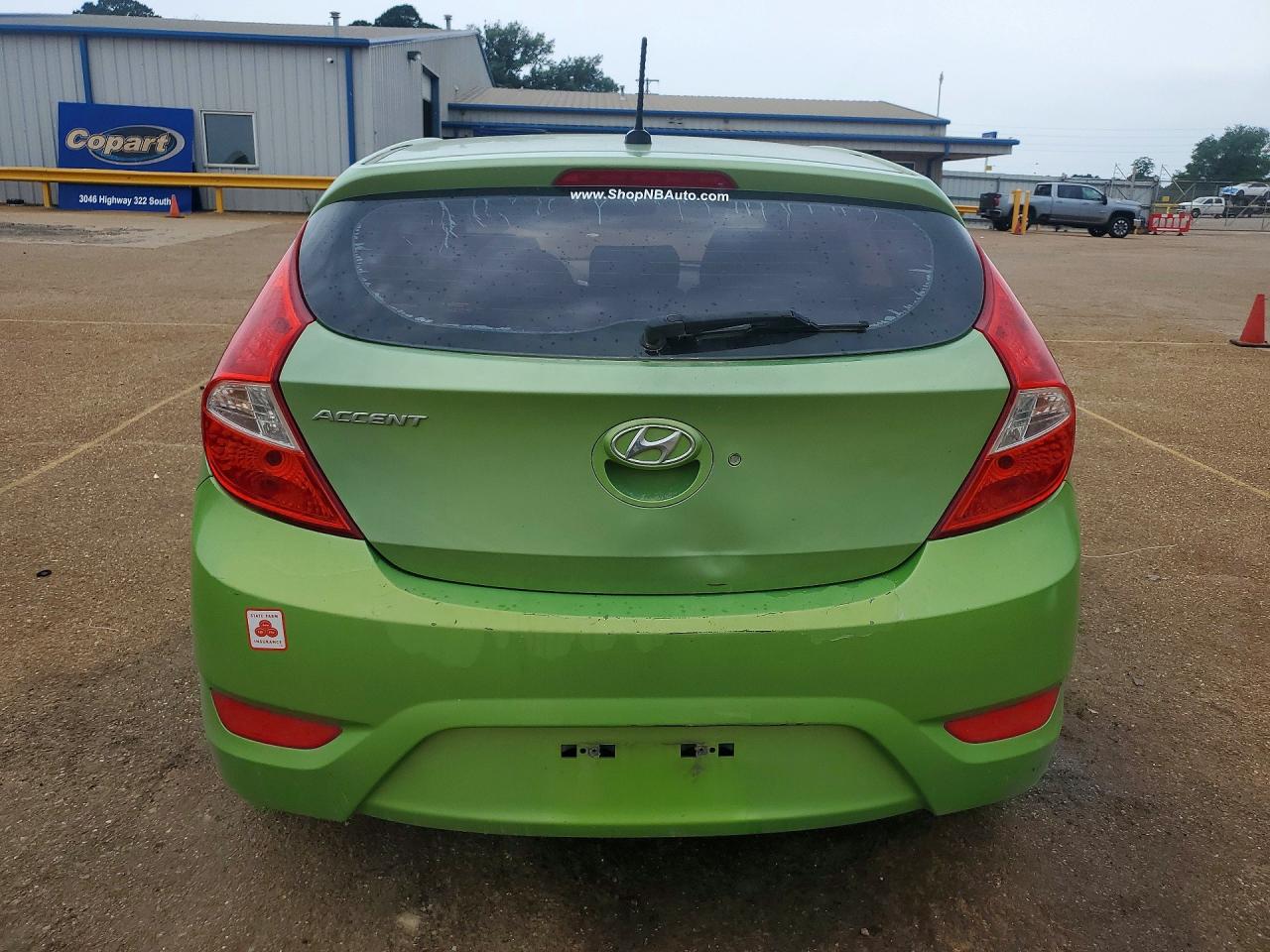 2013 Hyundai Accent Gs Green vin: KMHCT5AE7DU129326