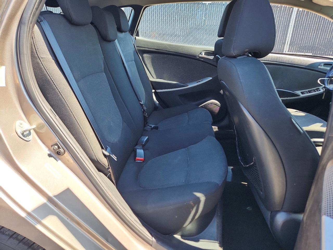 2014 Hyundai Accent Gs Gray vin: KMHCT5AE7EU141171
