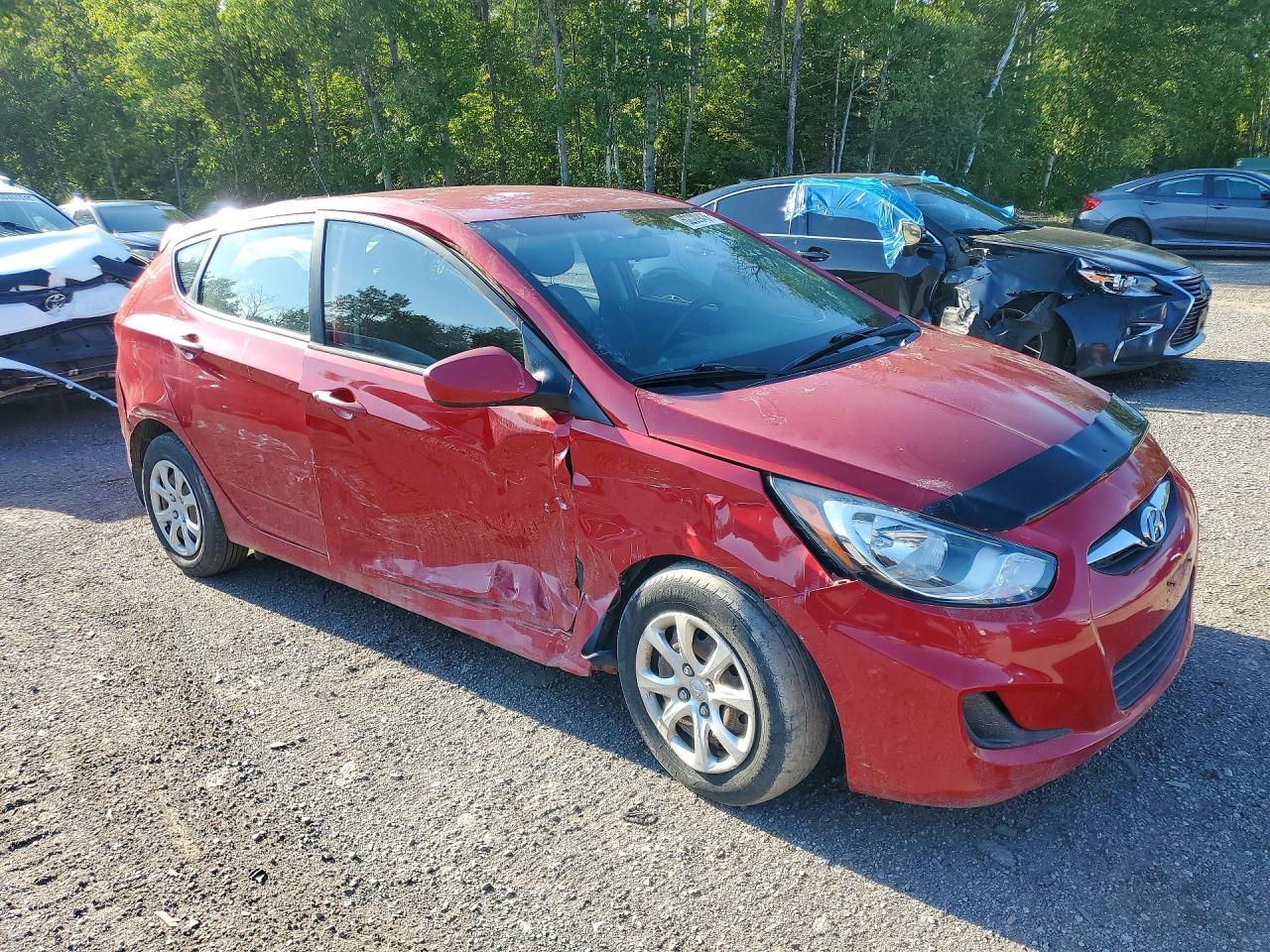 2014 Hyundai Accent Gs Red vin: KMHCT5AE7EU172789