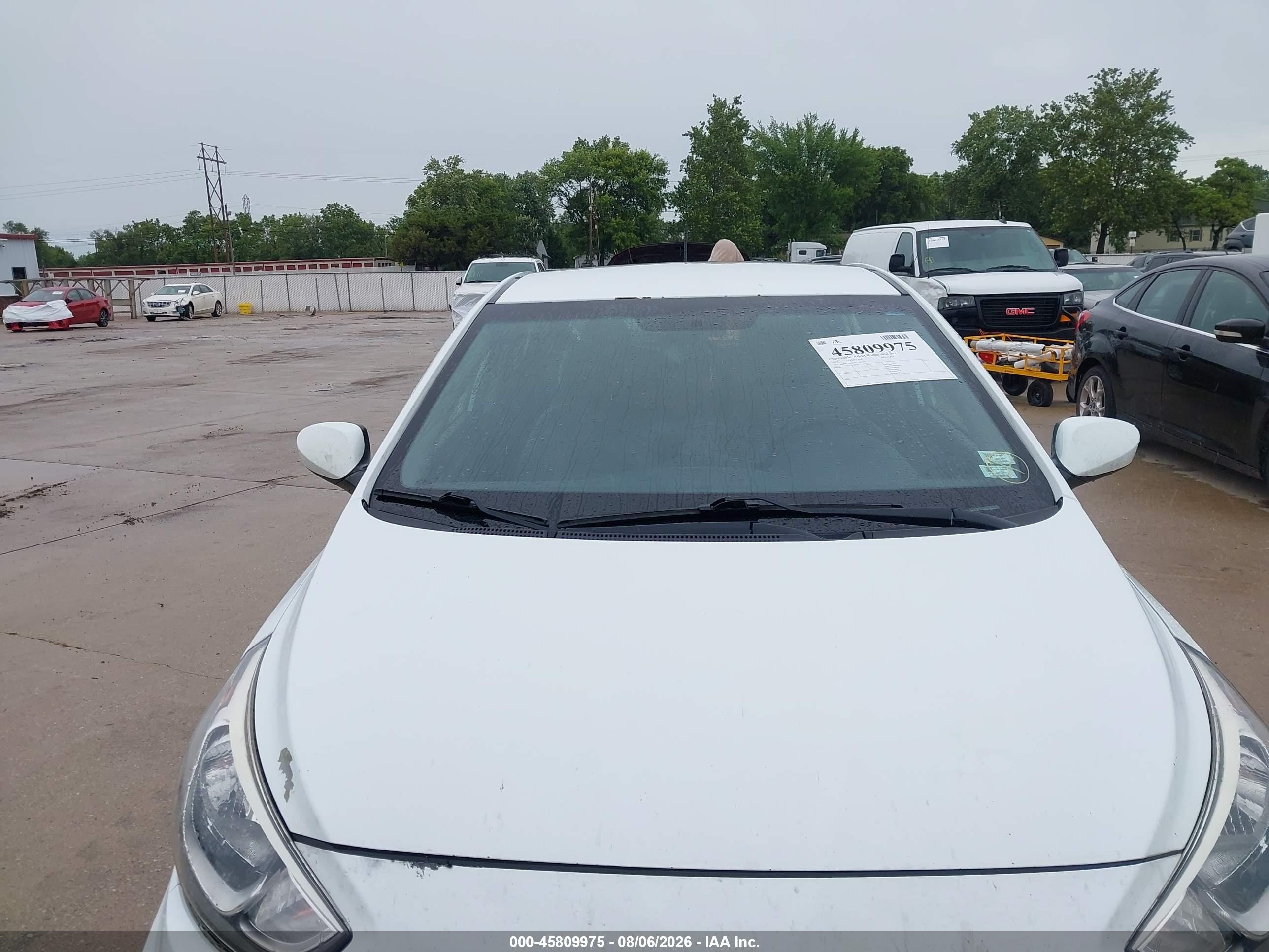 2015 Hyundai Accent Gs White vin: KMHCT5AE7FU201404