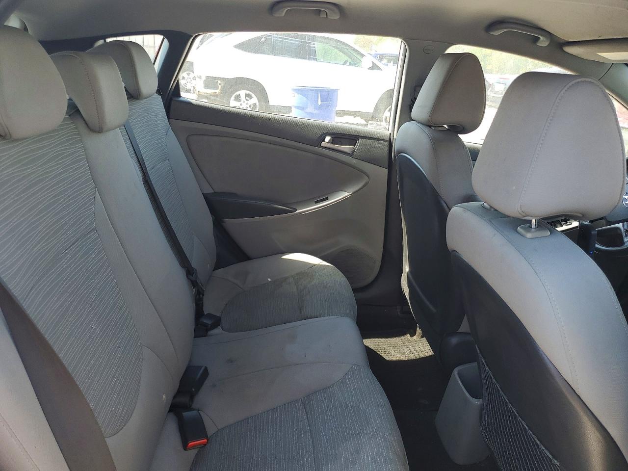 2015 Hyundai Accent Gs White vin: KMHCT5AE7FU217280