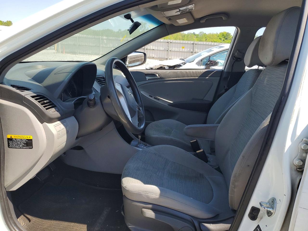 2015 Hyundai Accent Gs White vin: KMHCT5AE7FU217280