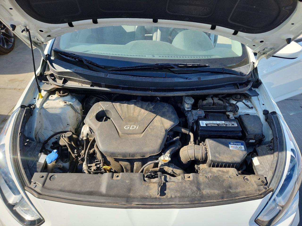 2015 Hyundai Accent Gs White vin: KMHCT5AE7FU219739