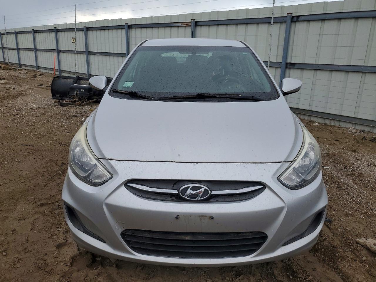 2016 Hyundai Accent Se Silver vin: KMHCT5AE7GU274869