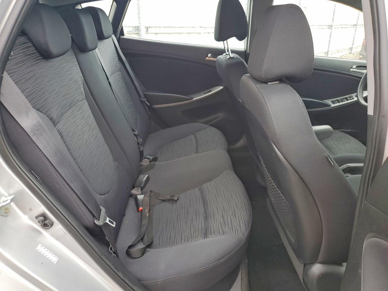 2016 Hyundai Accent Se Silver vin: KMHCT5AE7GU274869