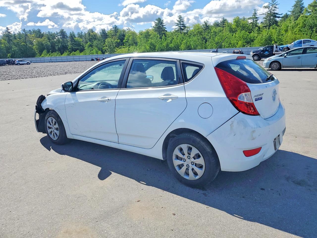 2016 Hyundai Accent Se White vin: KMHCT5AE7GU289761