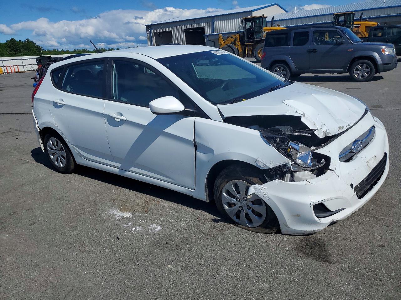 2016 Hyundai Accent Se White vin: KMHCT5AE7GU289761