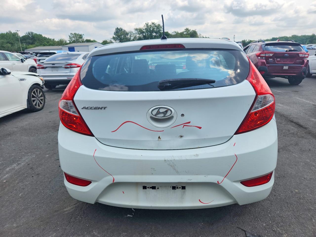 2017 Hyundai Accent Se Белый vin: KMHCT5AE7HU340886