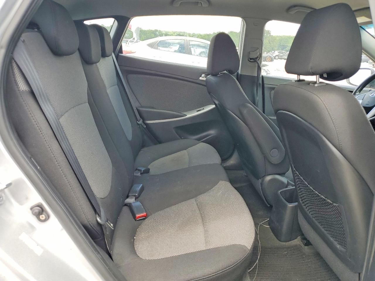 2012 Hyundai Accent Gs Silver vin: KMHCT5AE8CU034496
