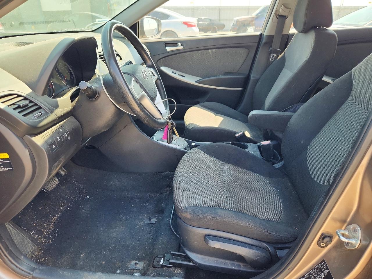 2012 Hyundai Accent Gs Brown vin: KMHCT5AE8CU037723