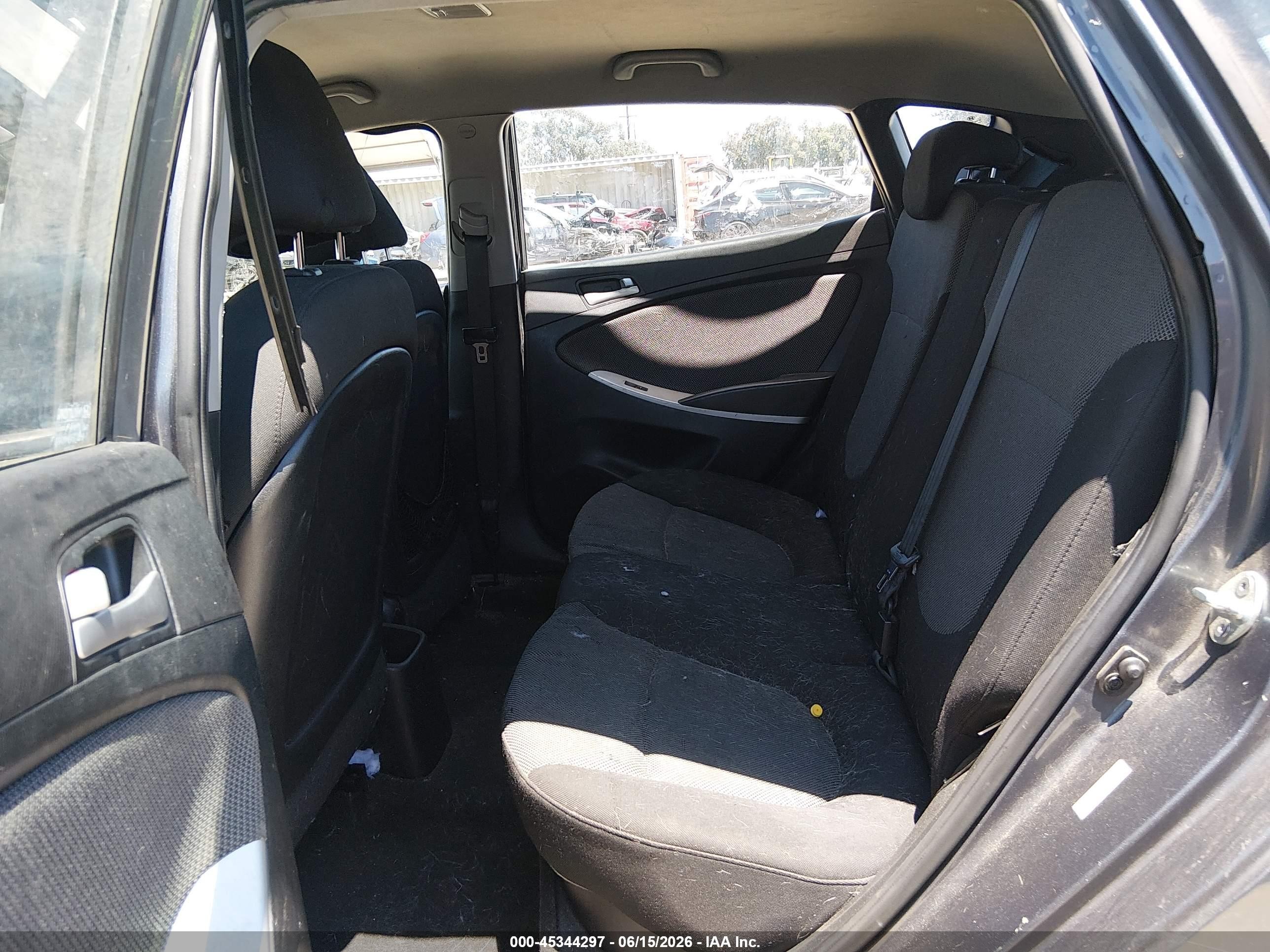 2013 Hyundai Accent Gs Серый vin: KMHCT5AE8DU066060