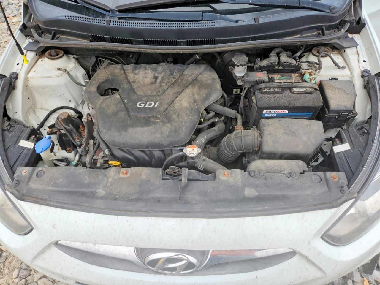 2013 Hyundai Accent Gs White vin: KMHCT5AE8DU072103