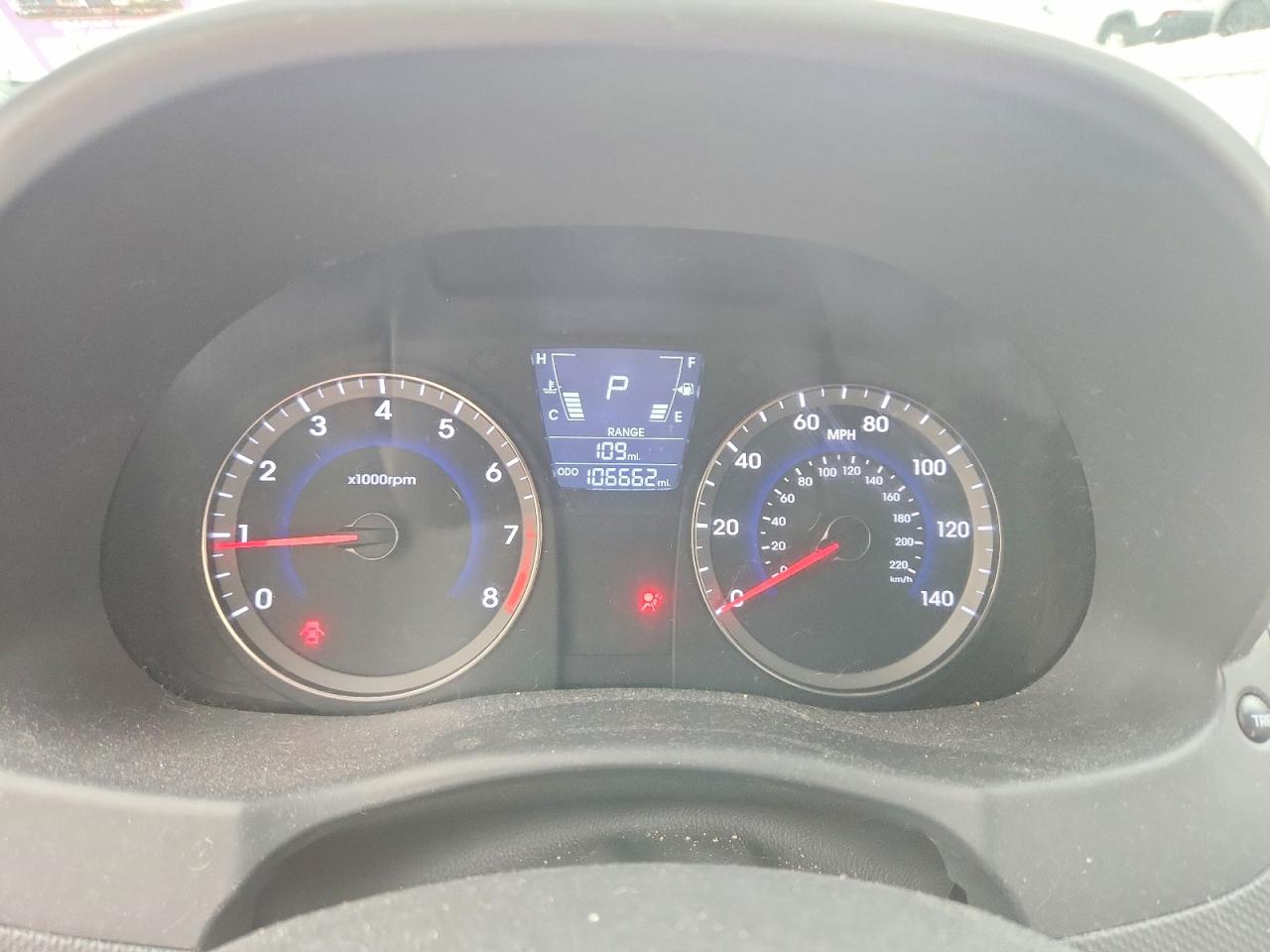 2013 Hyundai Accent Gs White vin: KMHCT5AE8DU072103