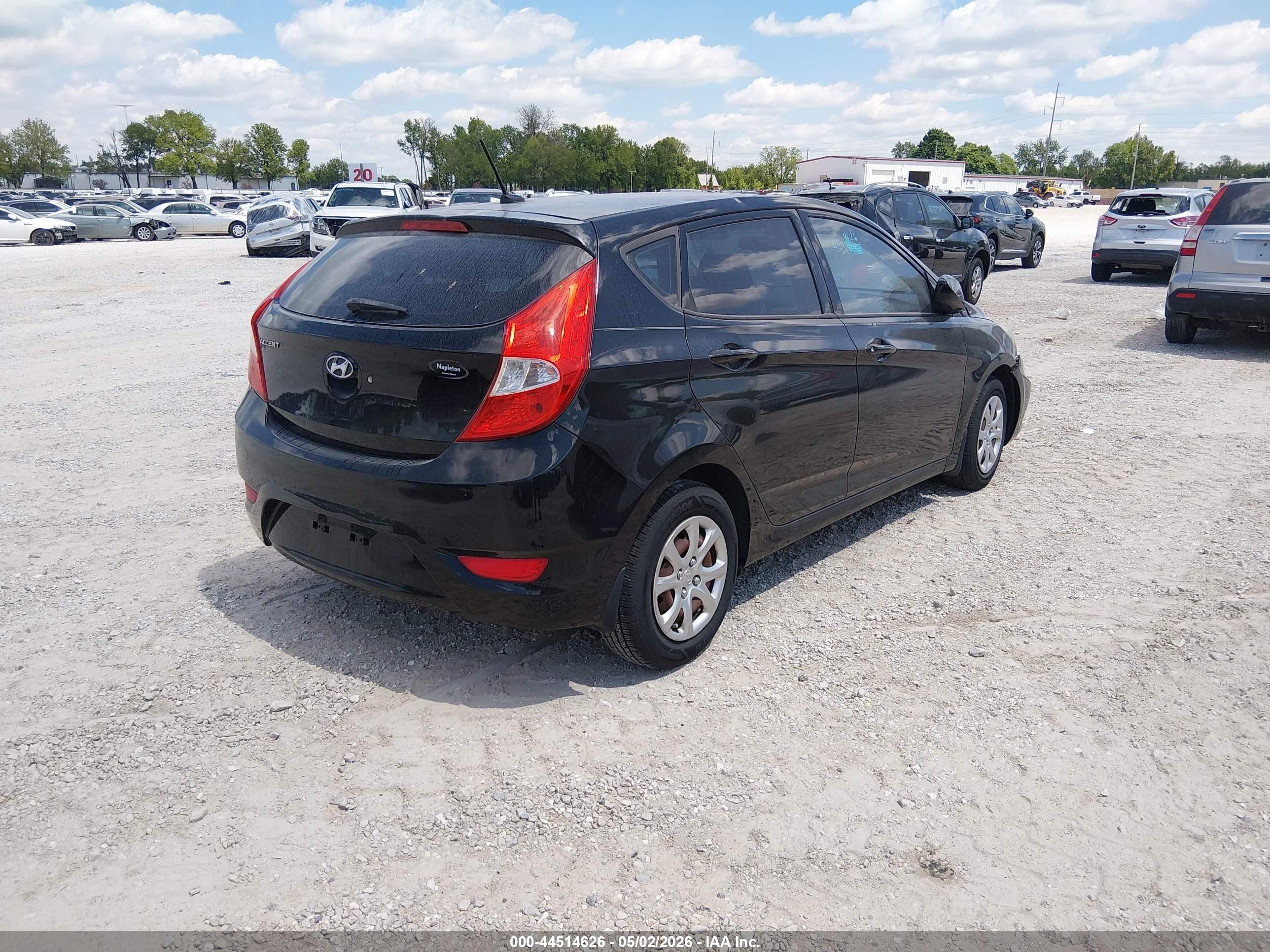 2013 Hyundai Accent Gs Black vin: KMHCT5AE8DU084655