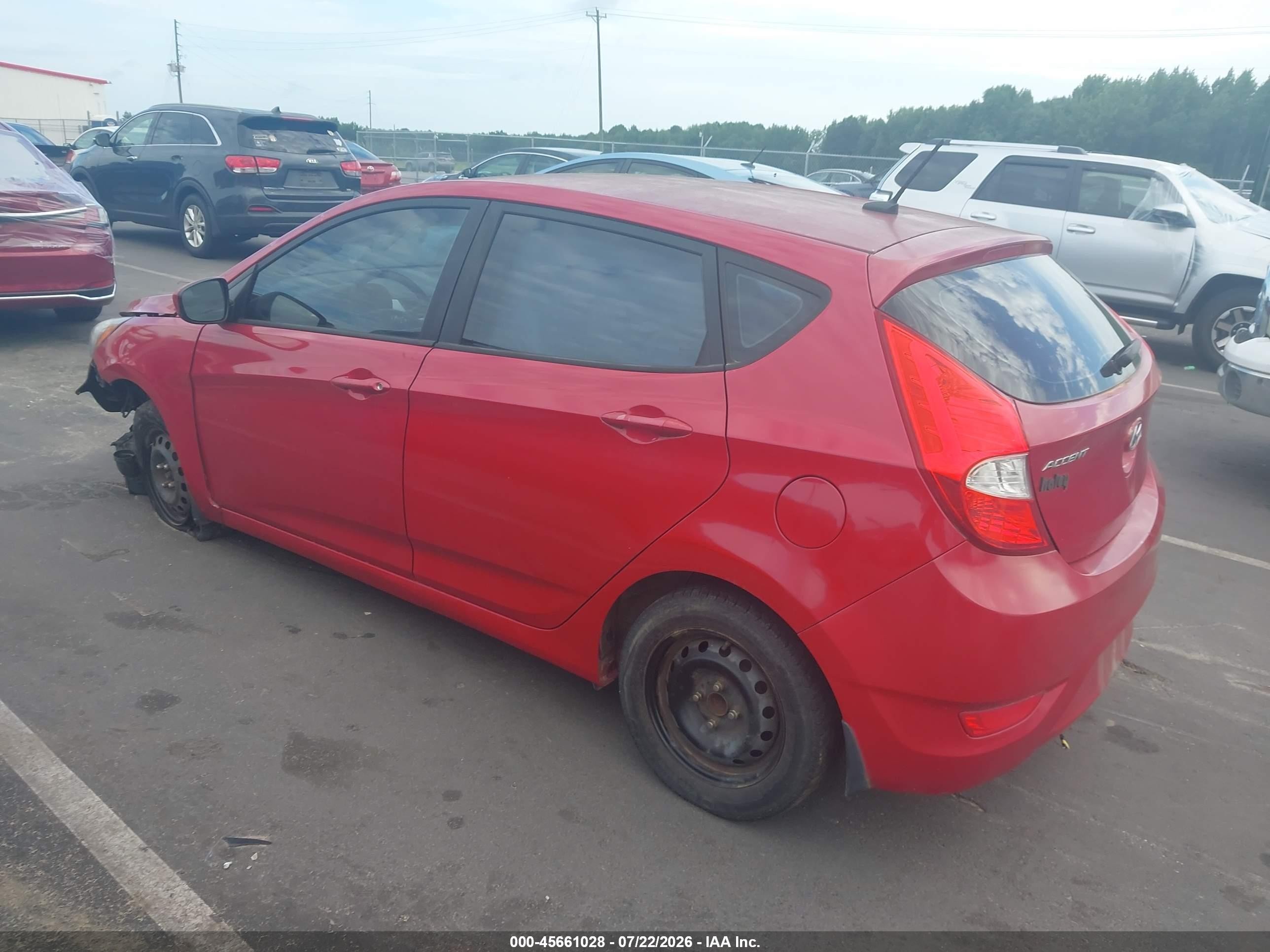 2013 Hyundai Accent Gs Red vin: KMHCT5AE8DU093646
