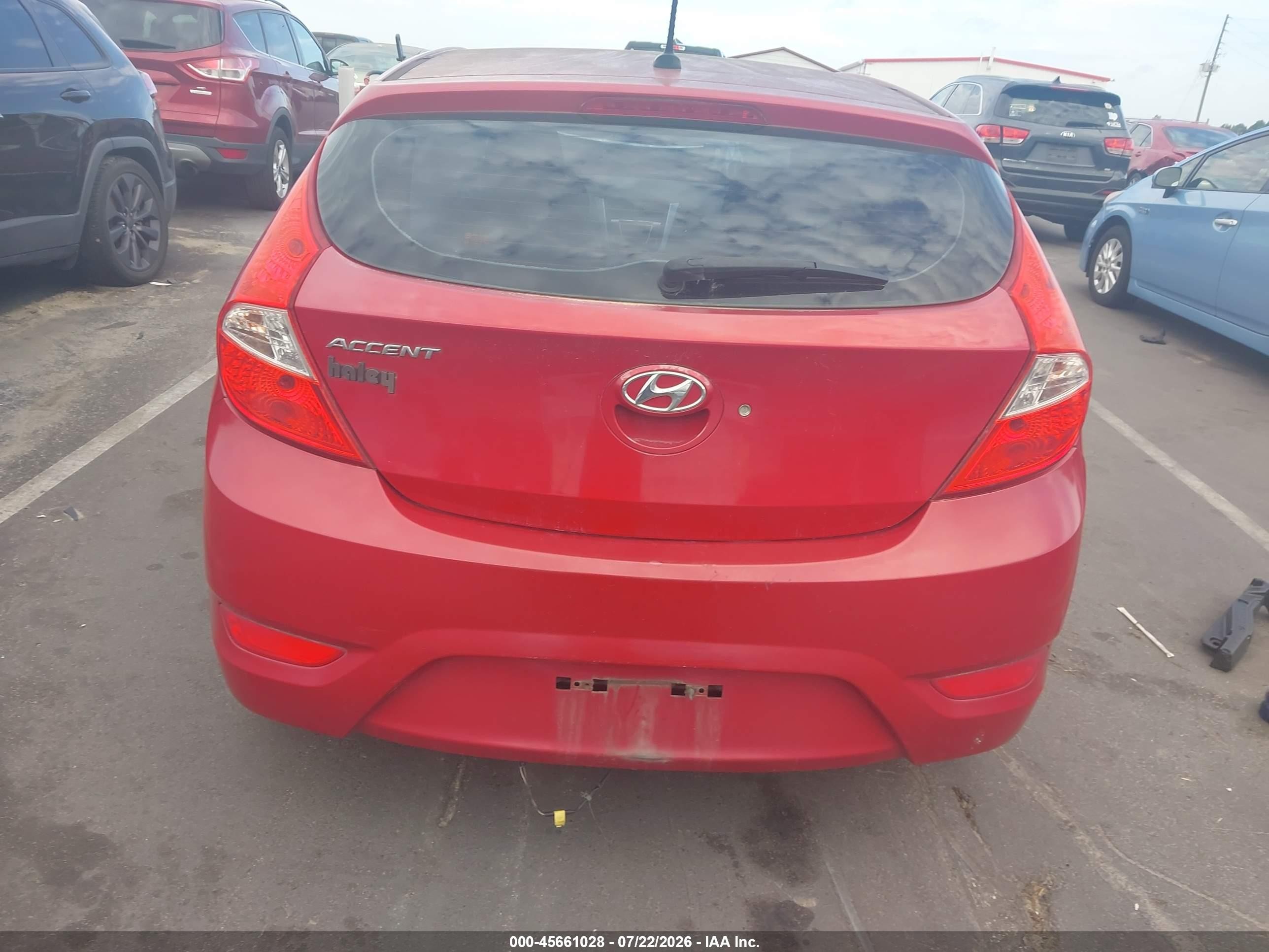 2013 Hyundai Accent Gs Red vin: KMHCT5AE8DU093646