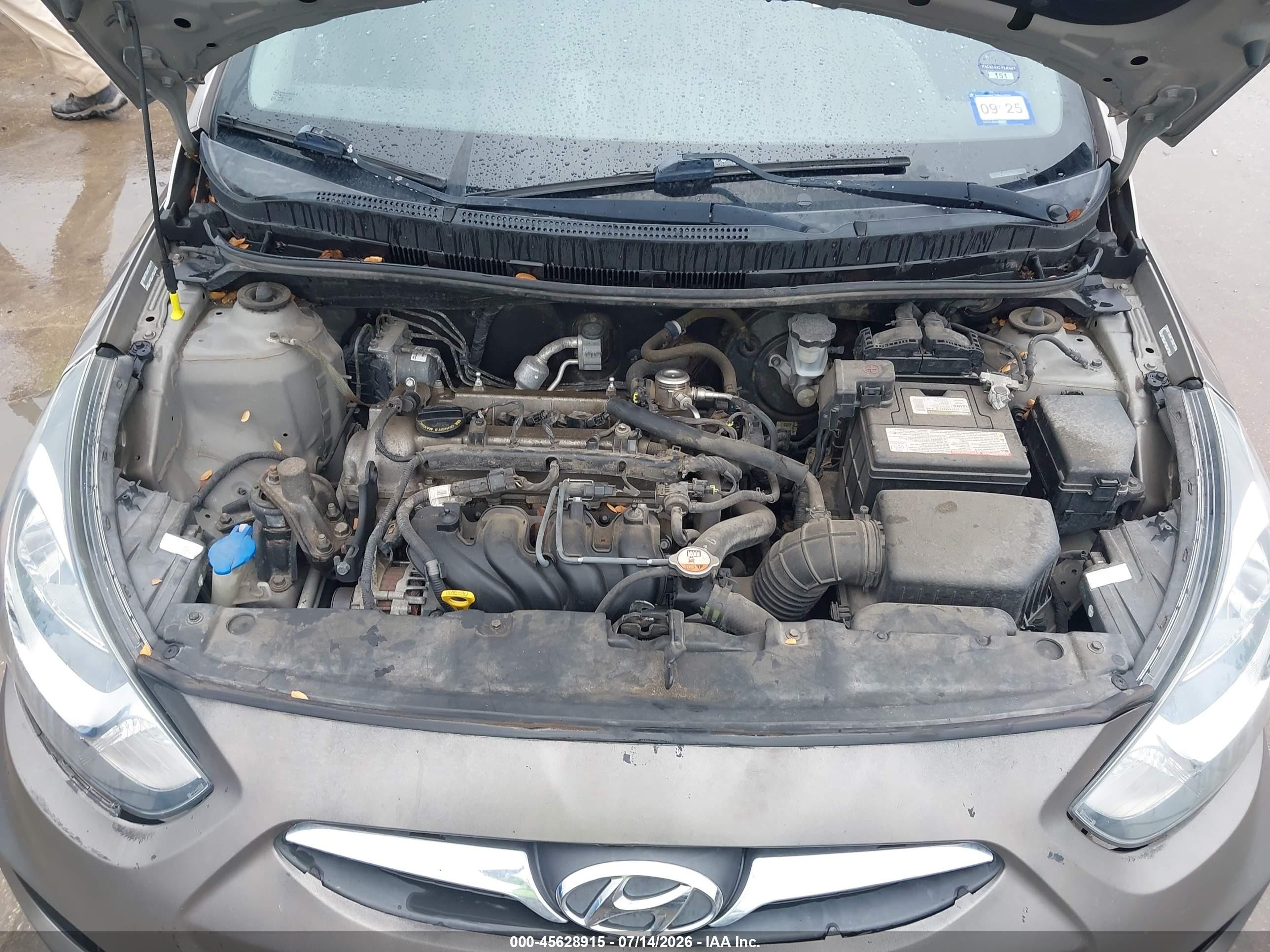 2013 Hyundai Accent Gs Brown vin: KMHCT5AE8DU131120