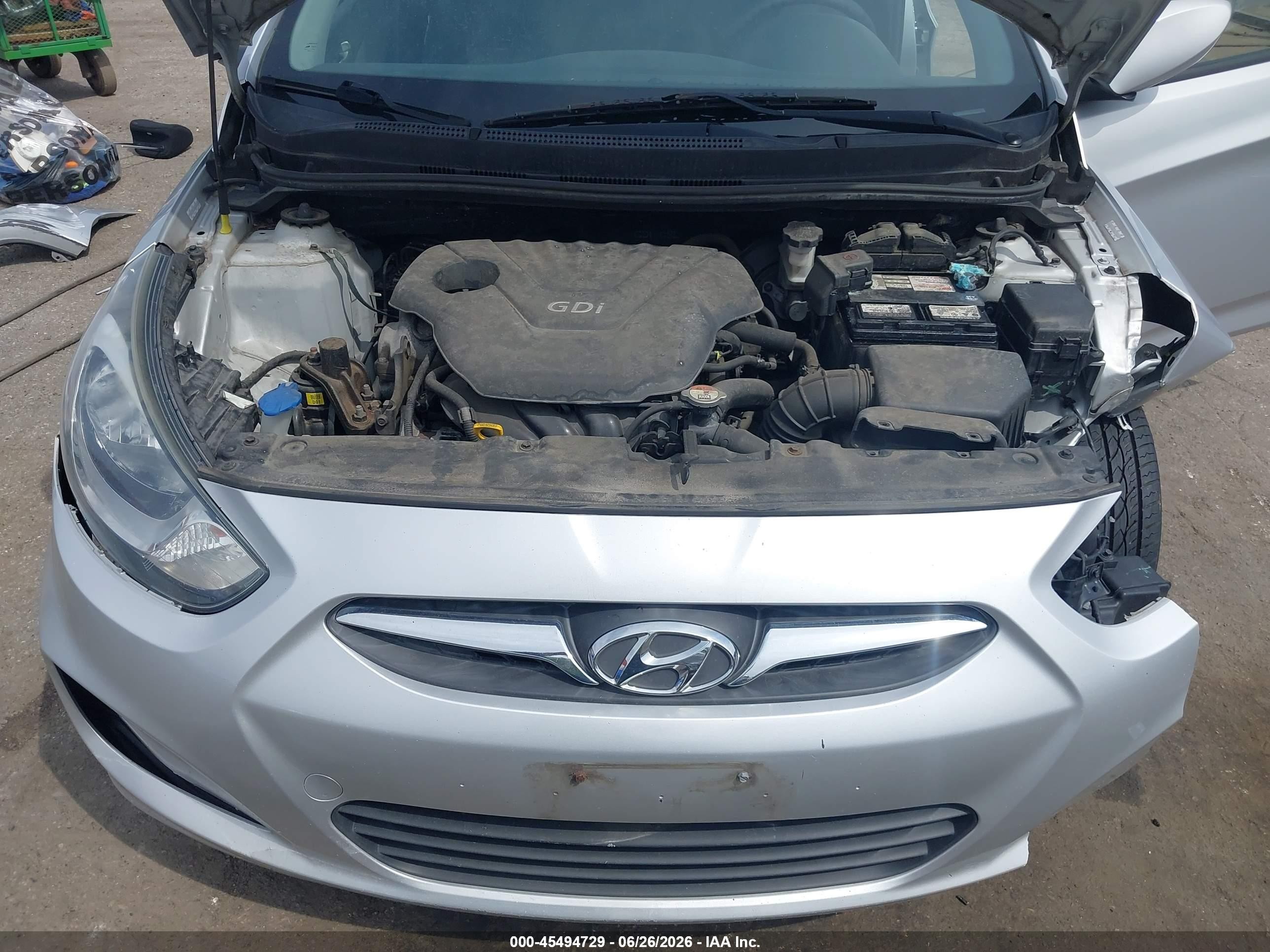 2014 Hyundai Accent Gs Silver vin: KMHCT5AE8EU146640
