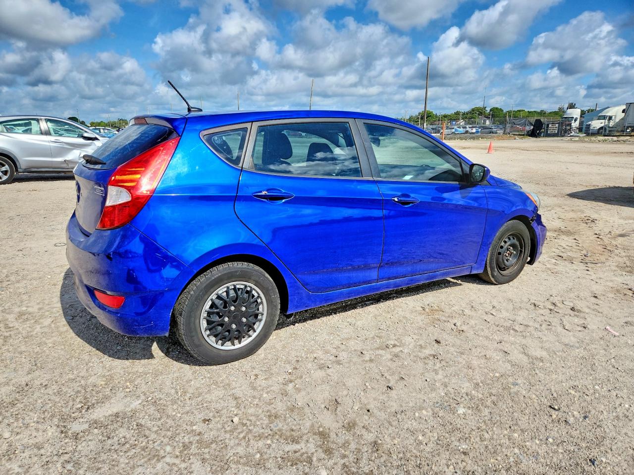 2014 Hyundai Accent Gs Blue vin: KMHCT5AE8EU146993