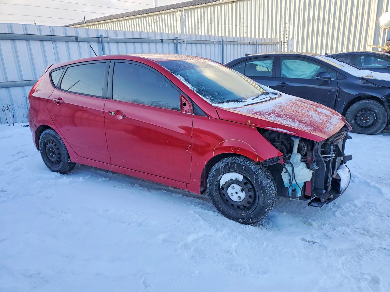 2014 Hyundai Accent Red vin: KMHCT5AE8EU166371