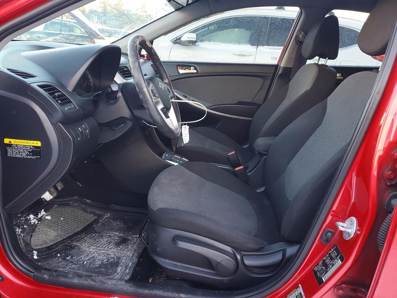 2014 Hyundai Accent Red vin: KMHCT5AE8EU166371
