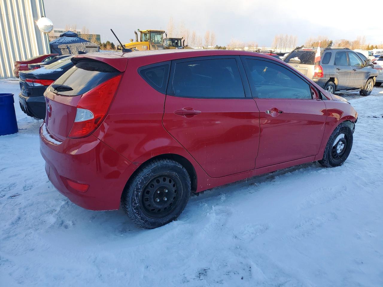 2014 Hyundai Accent Red vin: KMHCT5AE8EU166371
