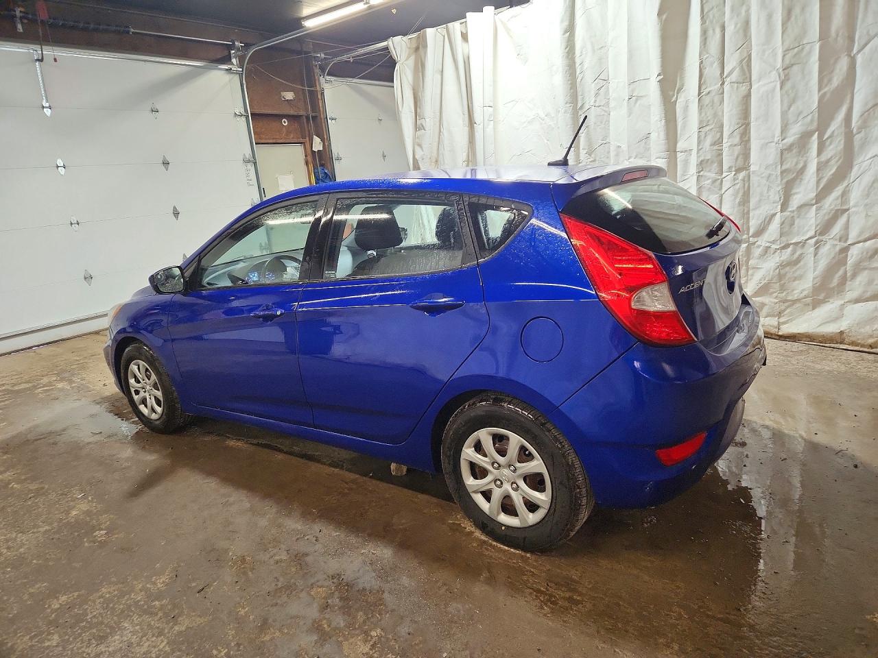 2014 Hyundai Accent Gs Blue vin: KMHCT5AE8EU181601
