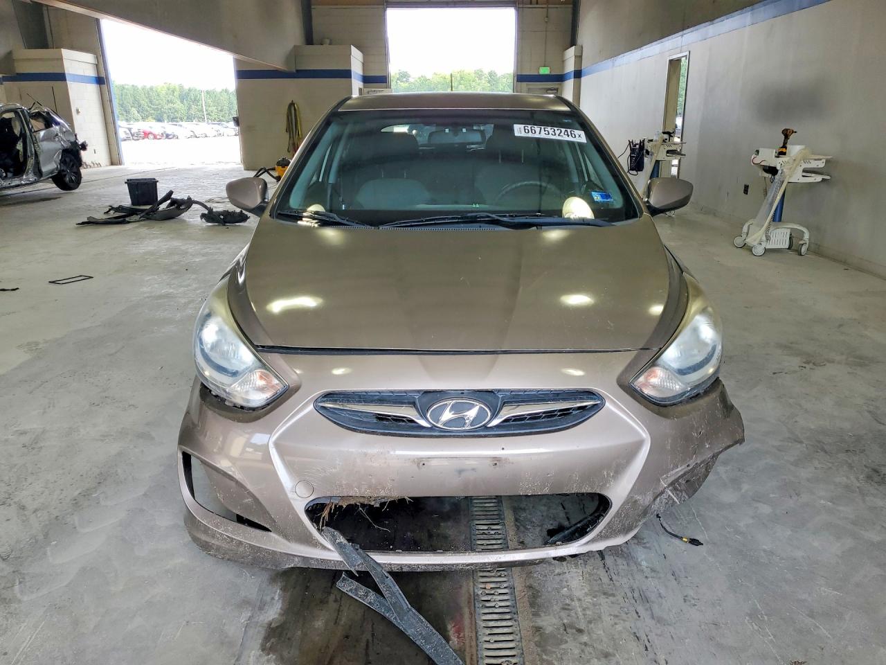 2014 Hyundai Accent Gs Tan vin: KMHCT5AE8EU188712