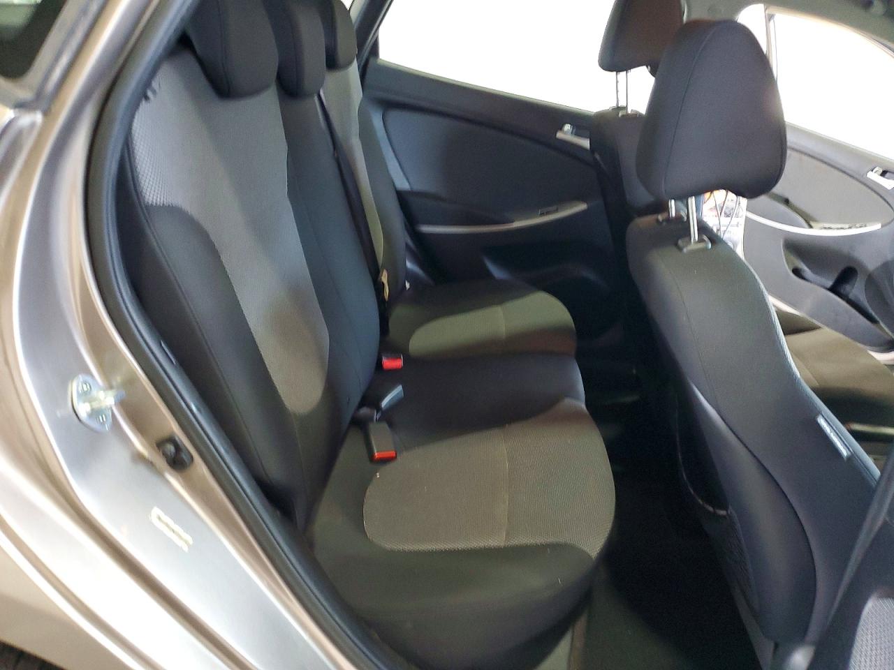 2014 Hyundai Accent Gs Tan vin: KMHCT5AE8EU188712