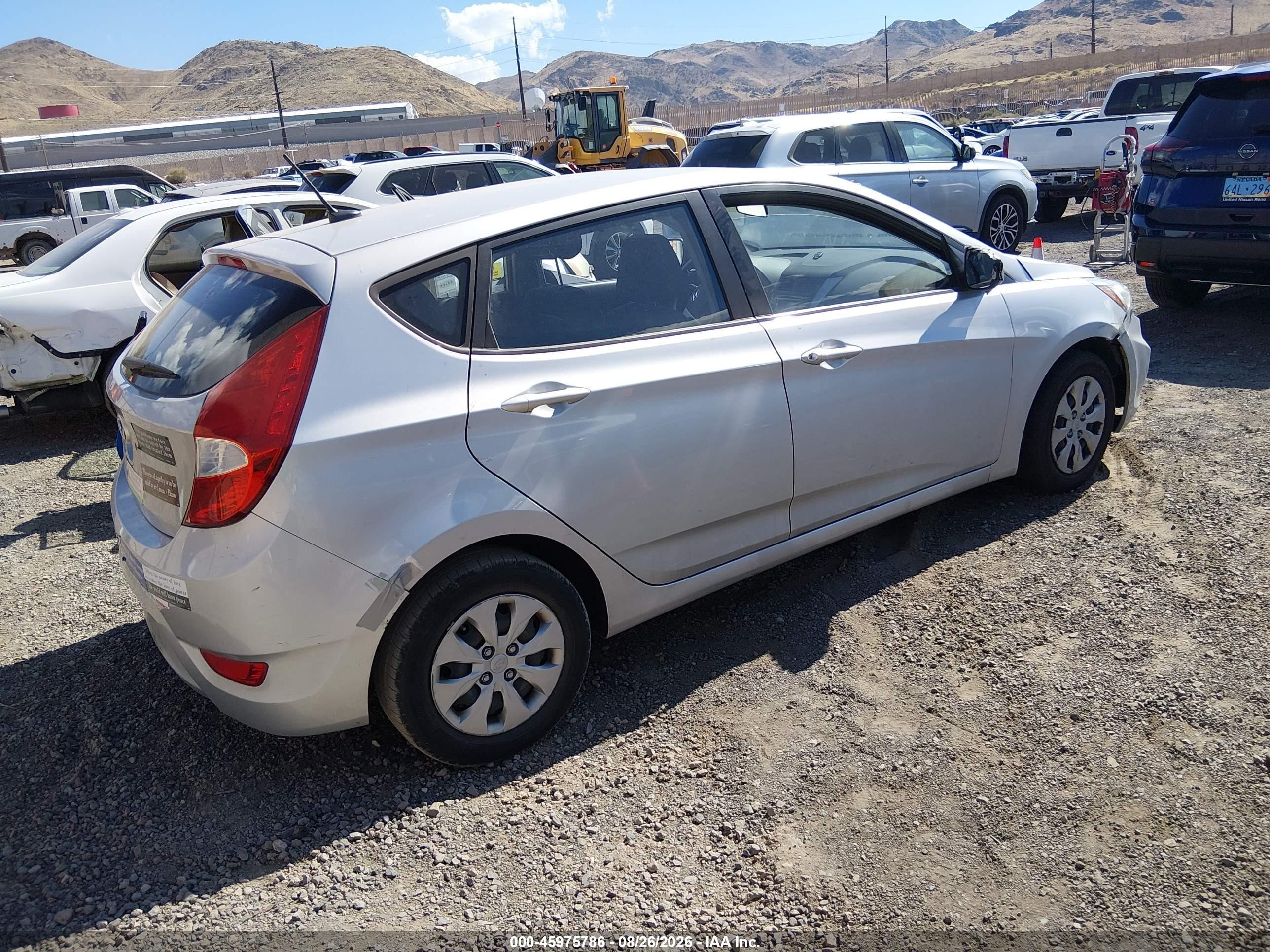 2015 Hyundai Accent Gs Silver vin: KMHCT5AE8FU206496