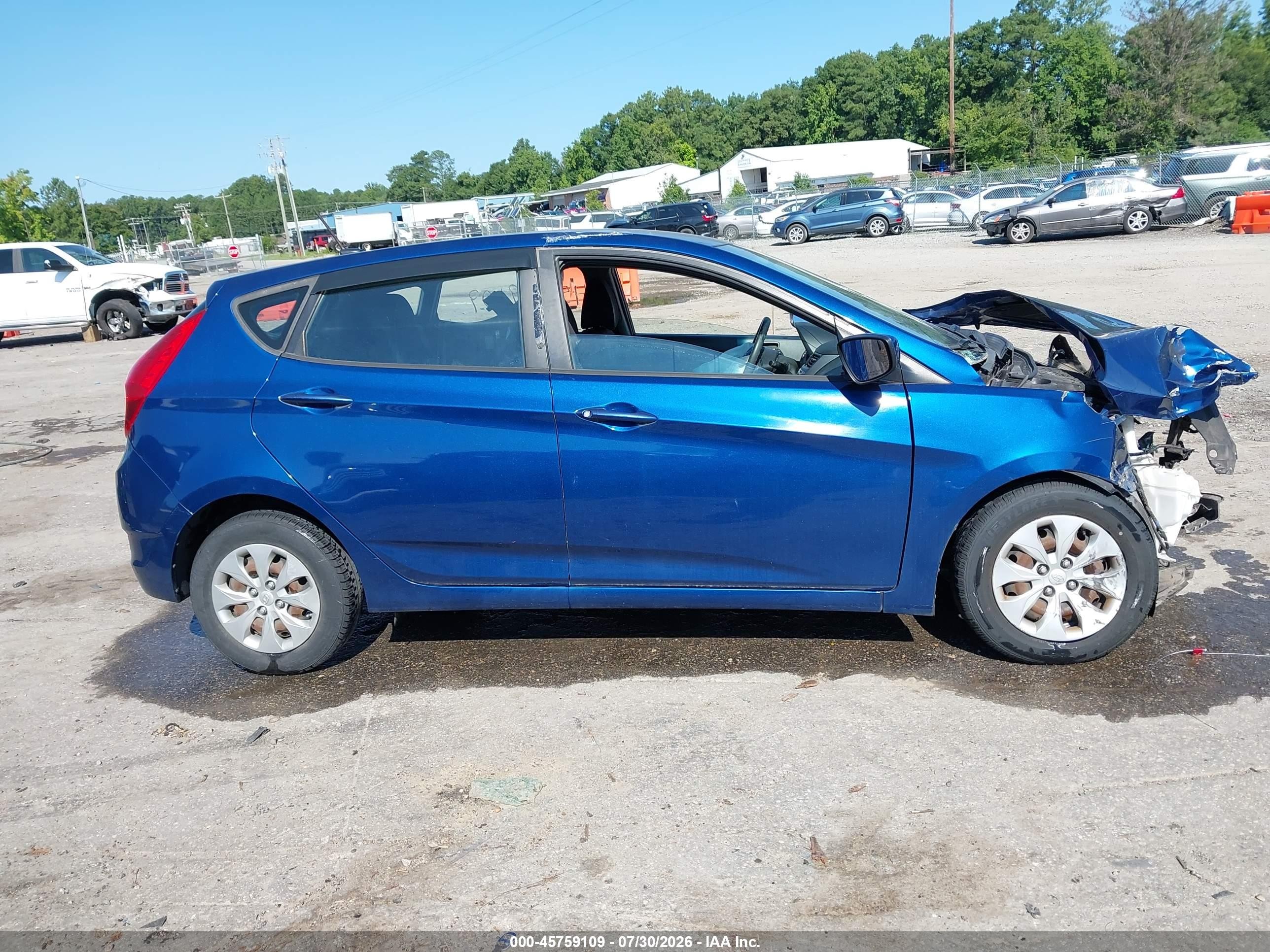 2015 Hyundai Accent Gs Blue vin: KMHCT5AE8FU210788