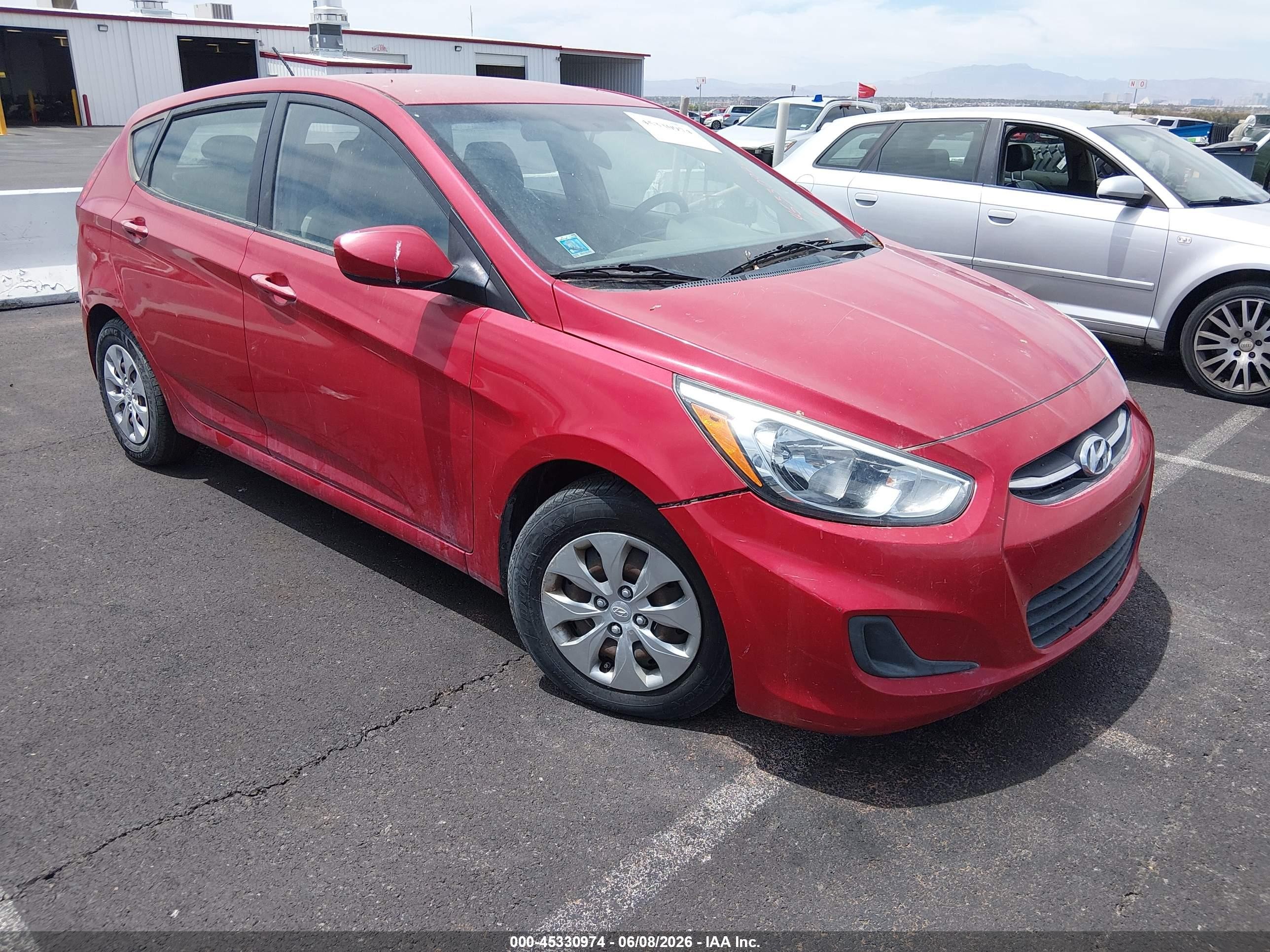 2016 Hyundai Accent Se Red vin: KMHCT5AE8GU243436