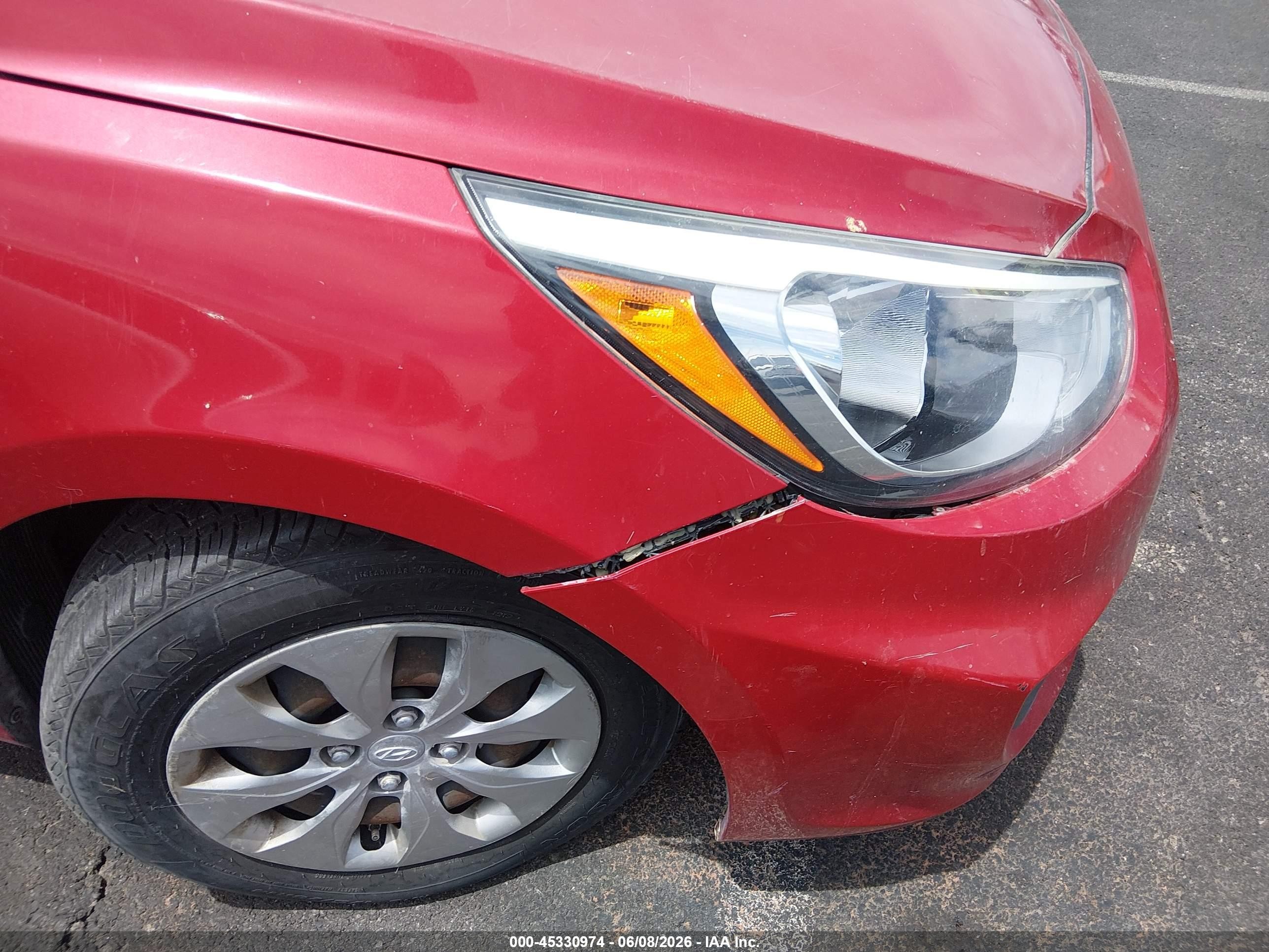 2016 Hyundai Accent Se Red vin: KMHCT5AE8GU243436