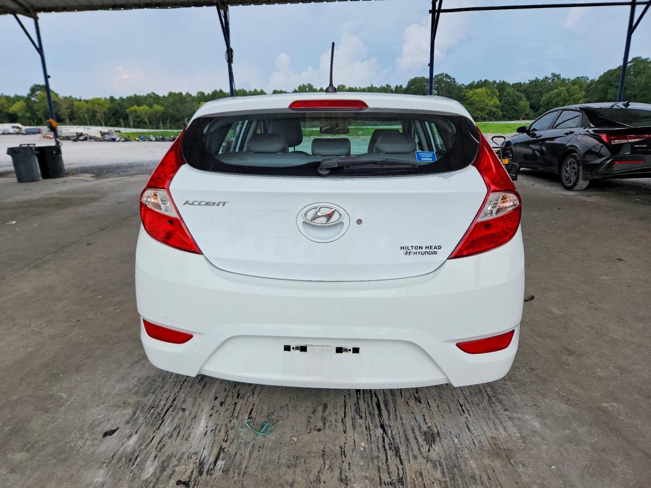 2016 Hyundai Accent Se Белый vin: KMHCT5AE8GU243940