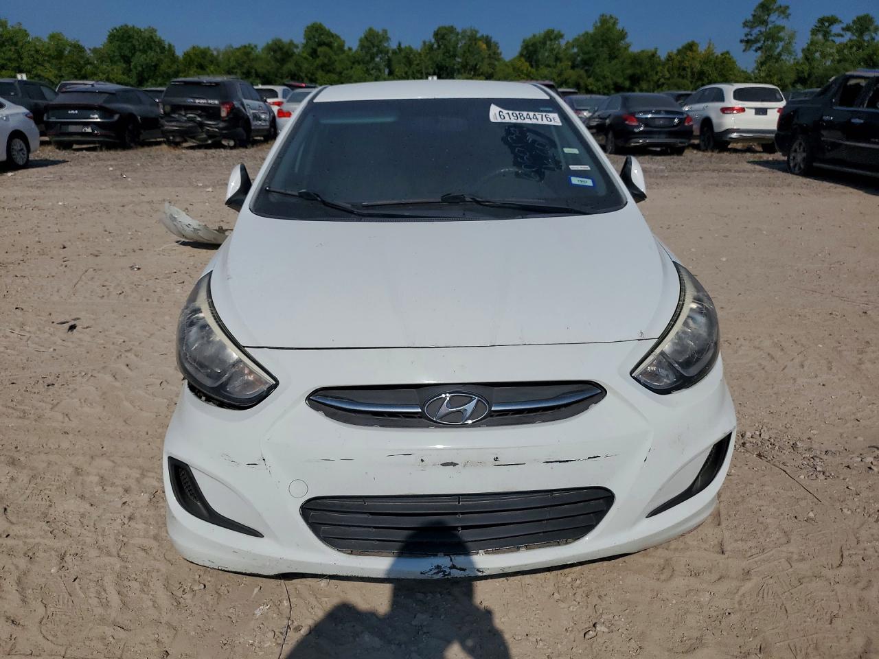 2016 Hyundai Accent Se Белый vin: KMHCT5AE8GU272418