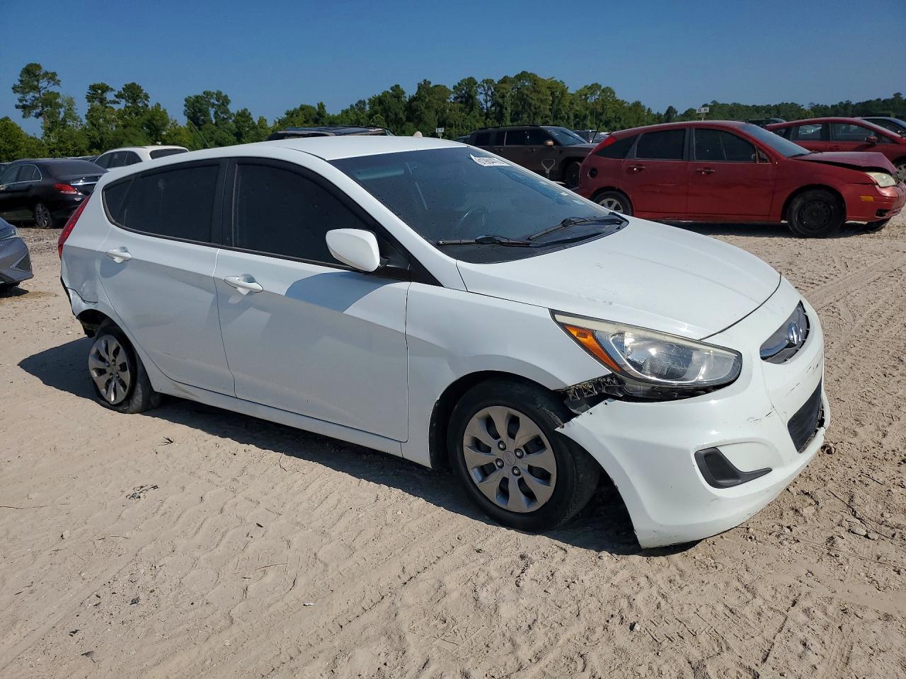 2016 Hyundai Accent Se Белый vin: KMHCT5AE8GU272418