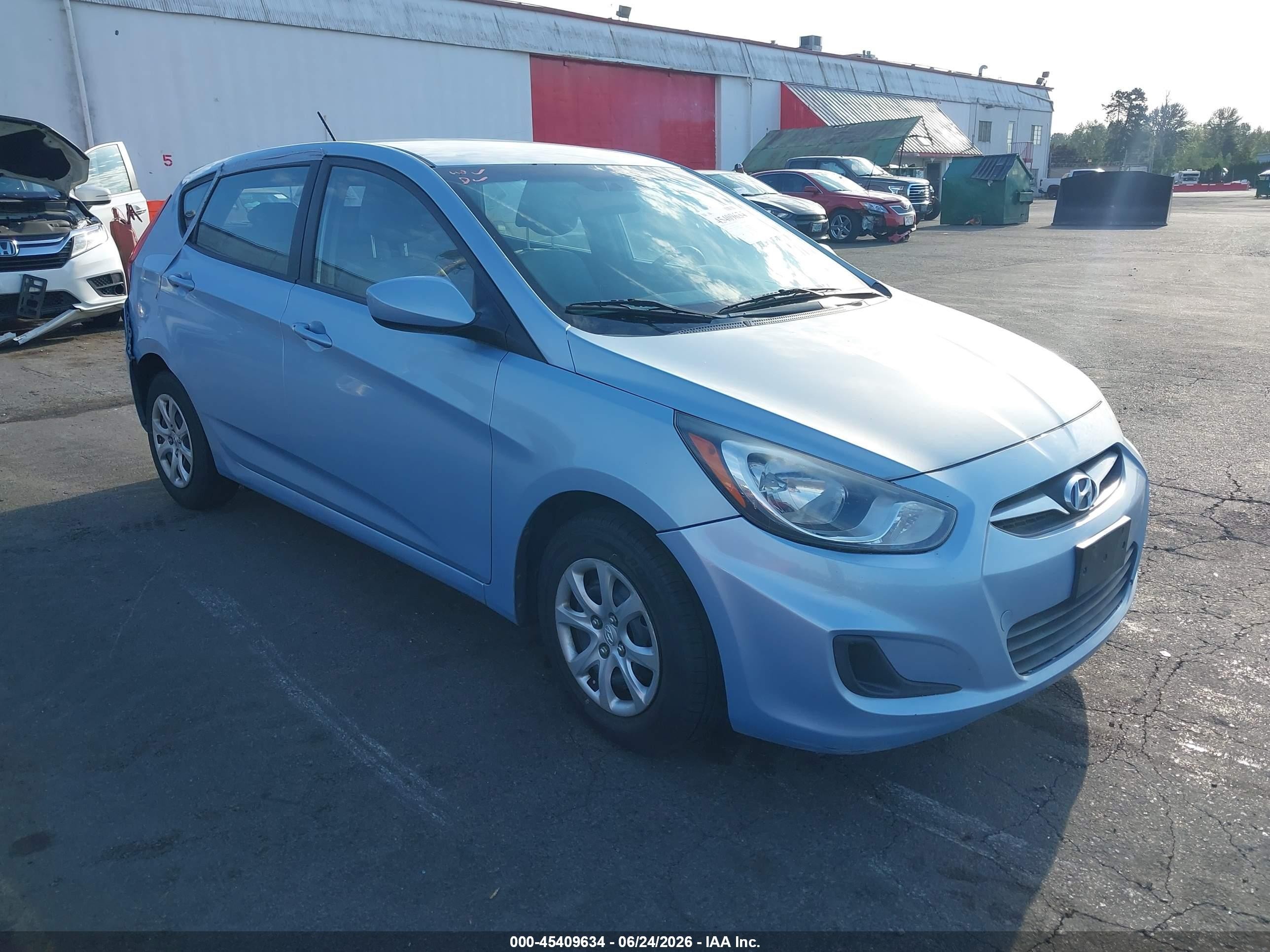 2012 Hyundai Accent Gs Light Blue vin: KMHCT5AE9CU011647