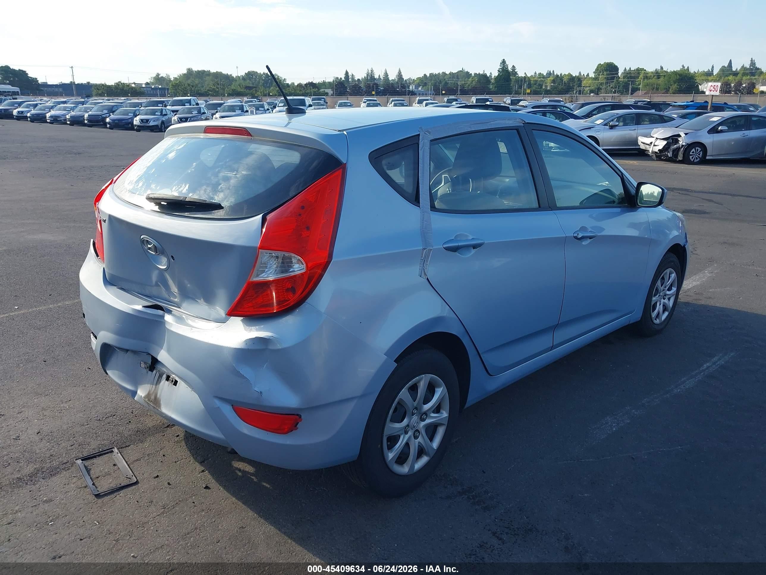 2012 Hyundai Accent Gs Light Blue vin: KMHCT5AE9CU011647