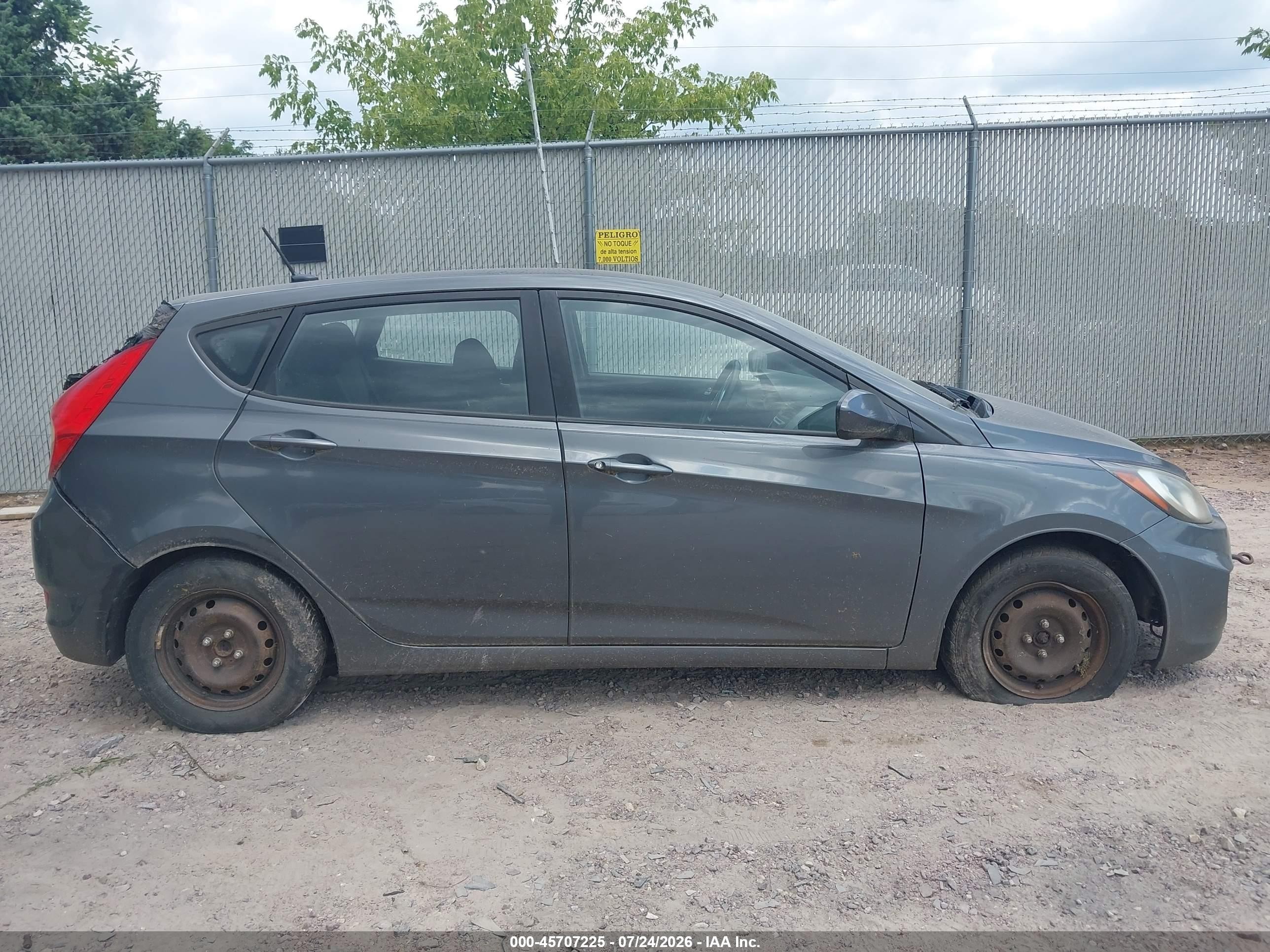 2012 Hyundai Accent Gs Gray vin: KMHCT5AE9CU016380