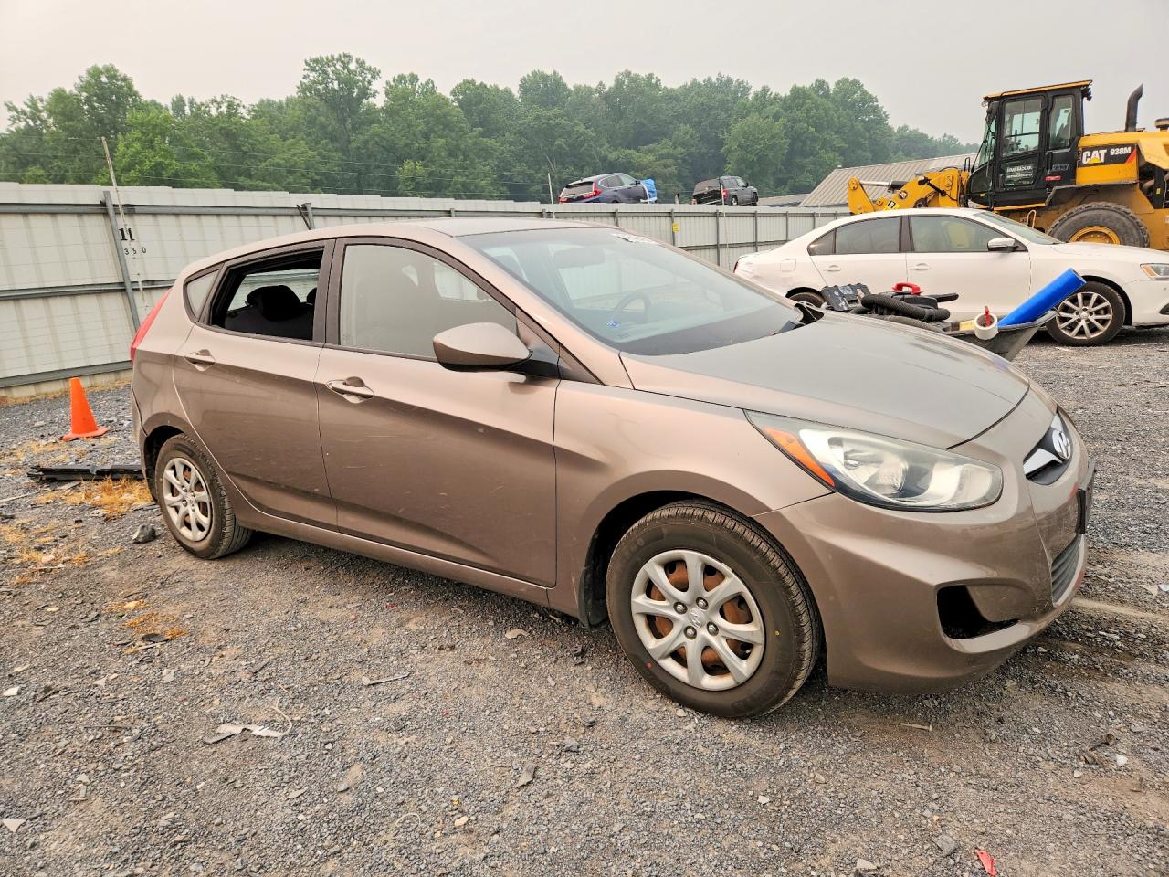 2012 Hyundai Accent Gs Бежевый vin: KMHCT5AE9CU034197