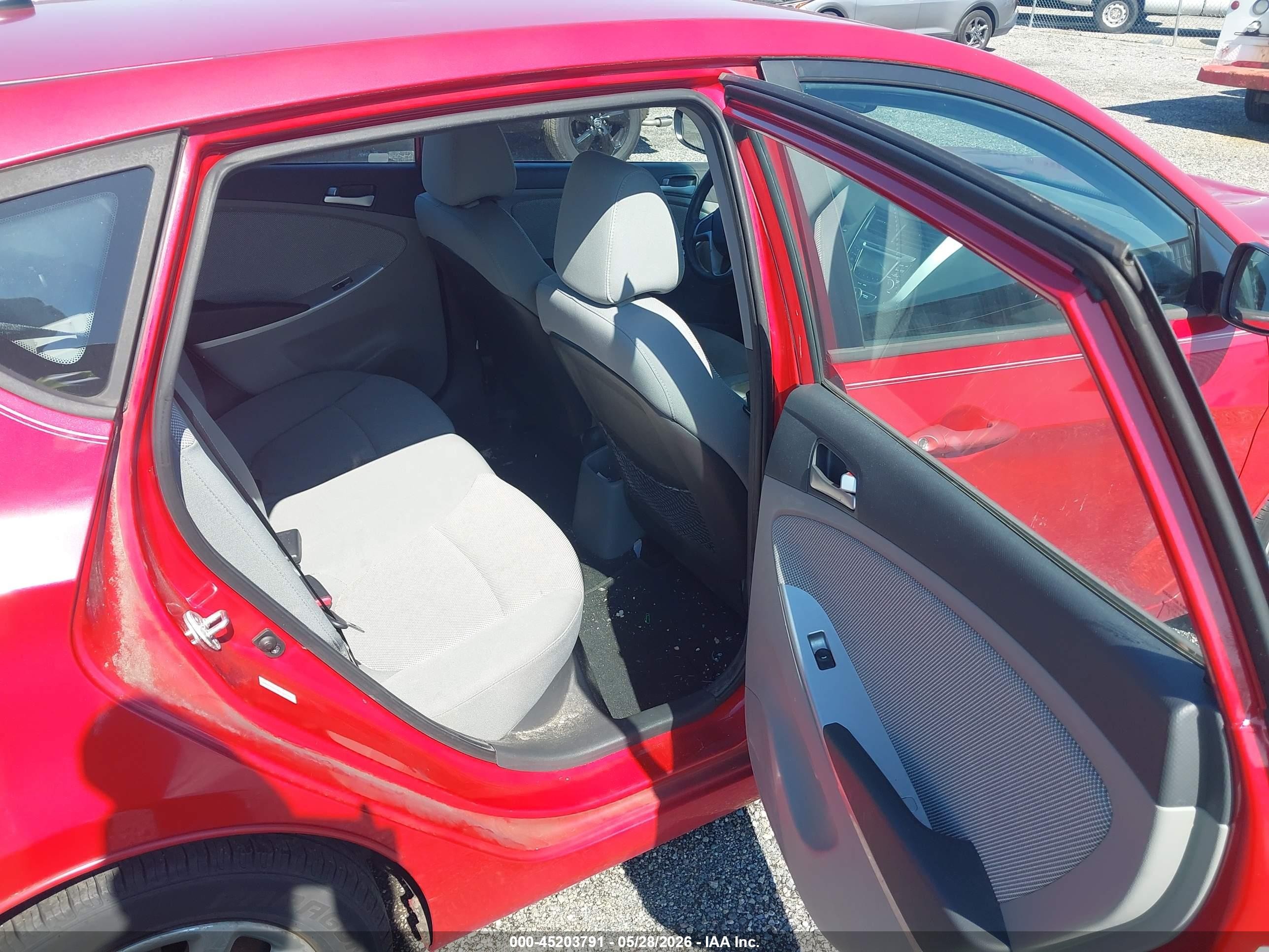 2013 Hyundai Accent Gs Red vin: KMHCT5AE9DU081764