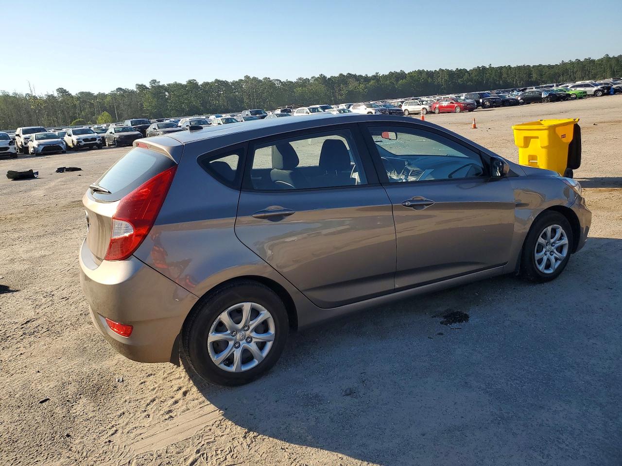 2013 Hyundai Accent Gs Gray vin: KMHCT5AE9DU084504