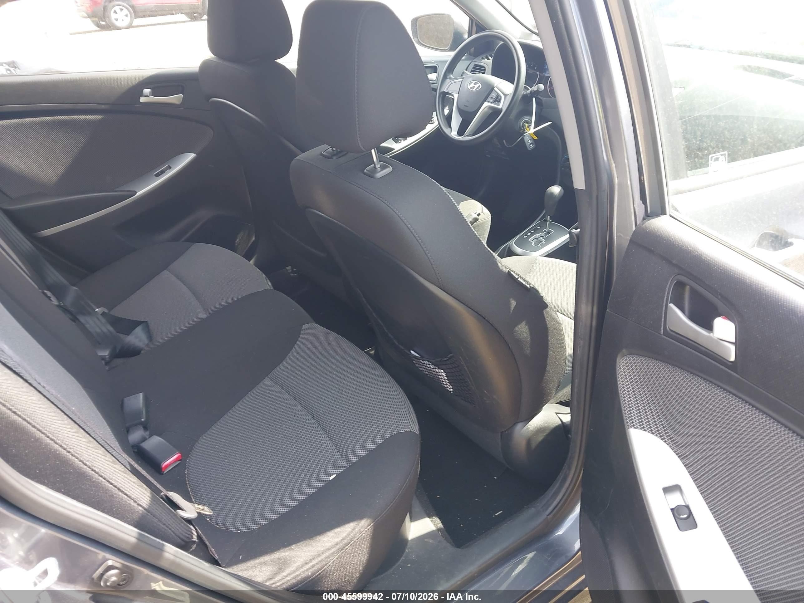 2013 Hyundai Accent Gs Gray vin: KMHCT5AE9DU090089