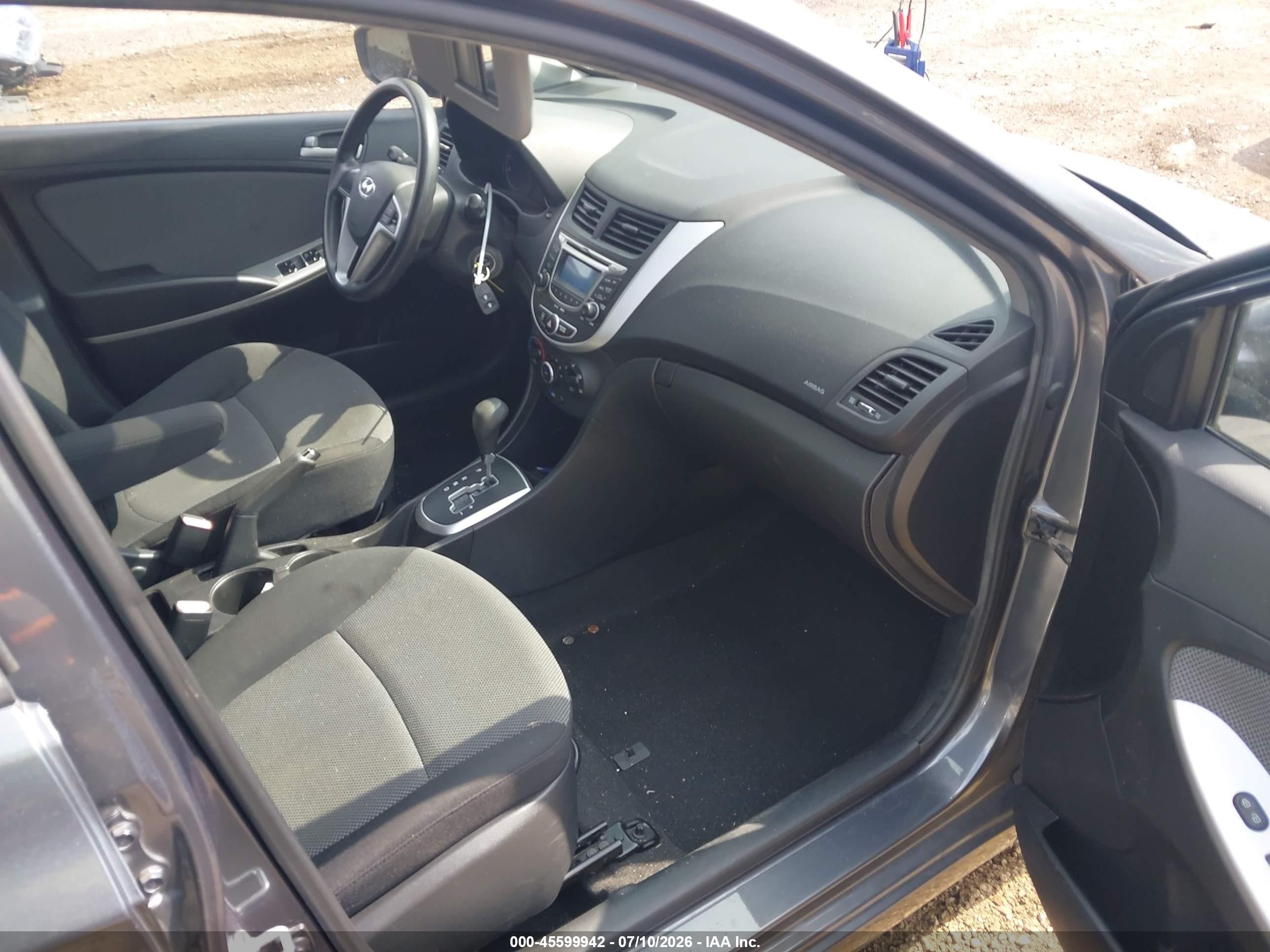 2013 Hyundai Accent Gs Gray vin: KMHCT5AE9DU090089