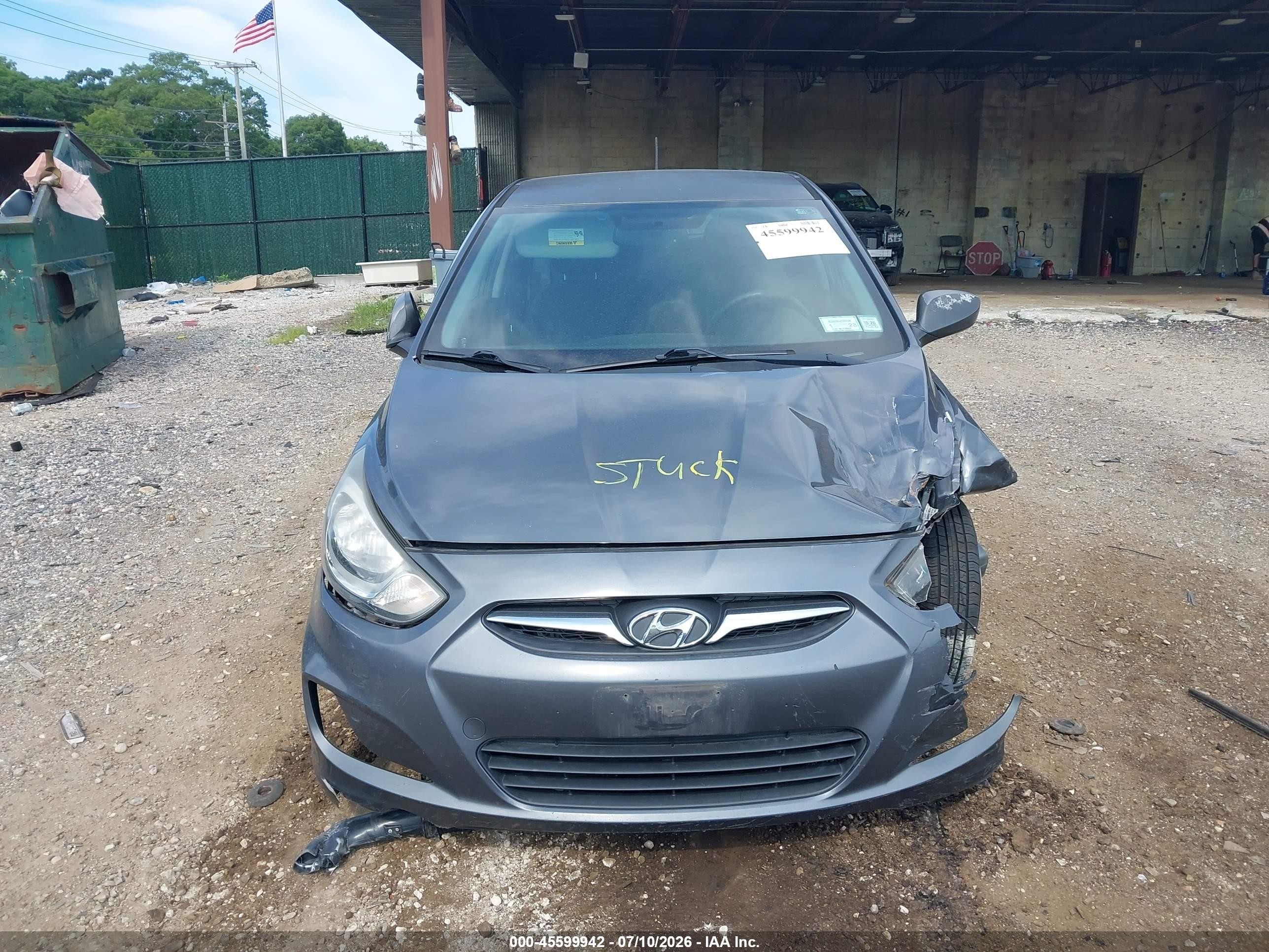2013 Hyundai Accent Gs Gray vin: KMHCT5AE9DU090089